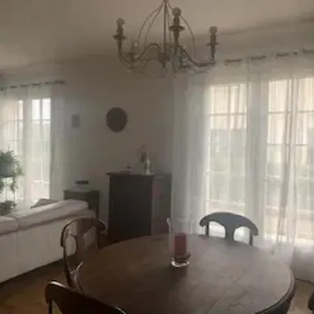 Villa Familiale Avec Piscine A - 100 M²_2